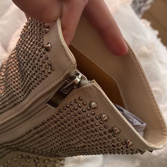 Brand New heels 👠 - Picture 5 of 7